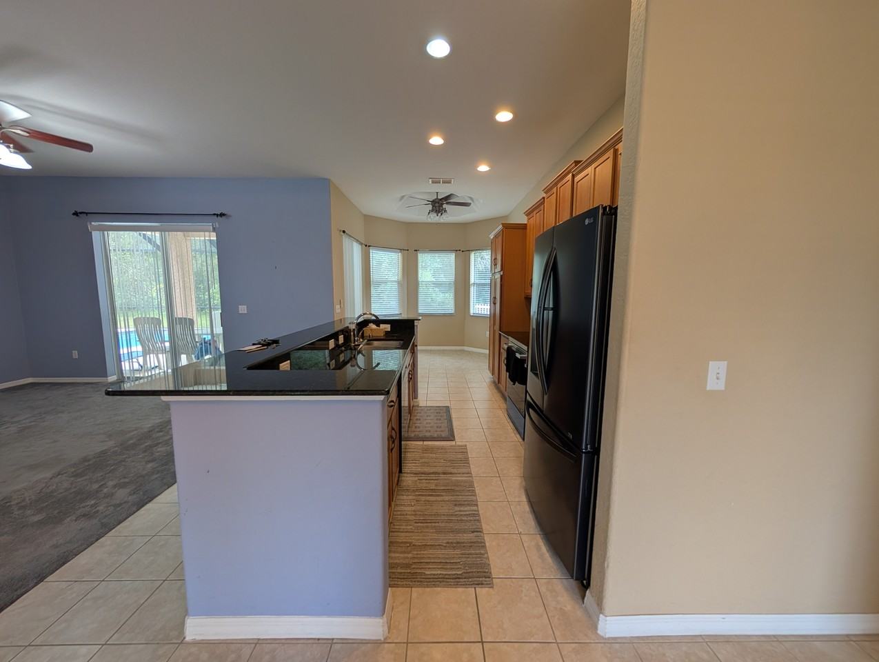 39 Greentree St - Photo 7 of 45
