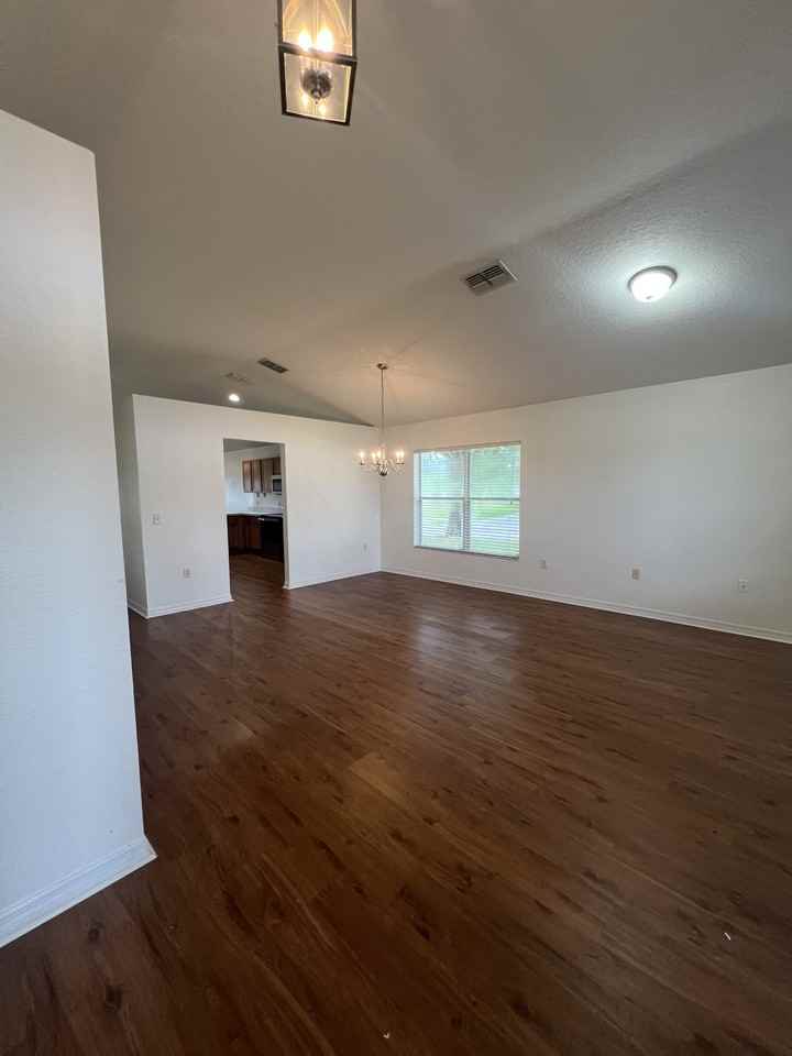 7228 Crested Orchid Dr - Photo 5 of 20