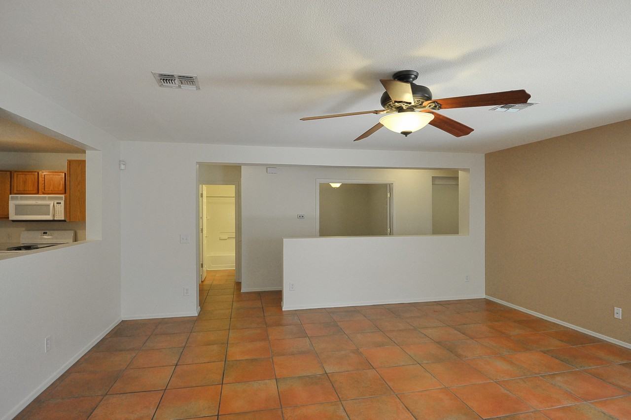 9260 N Red Diamond Ave - Photo 5 of 26