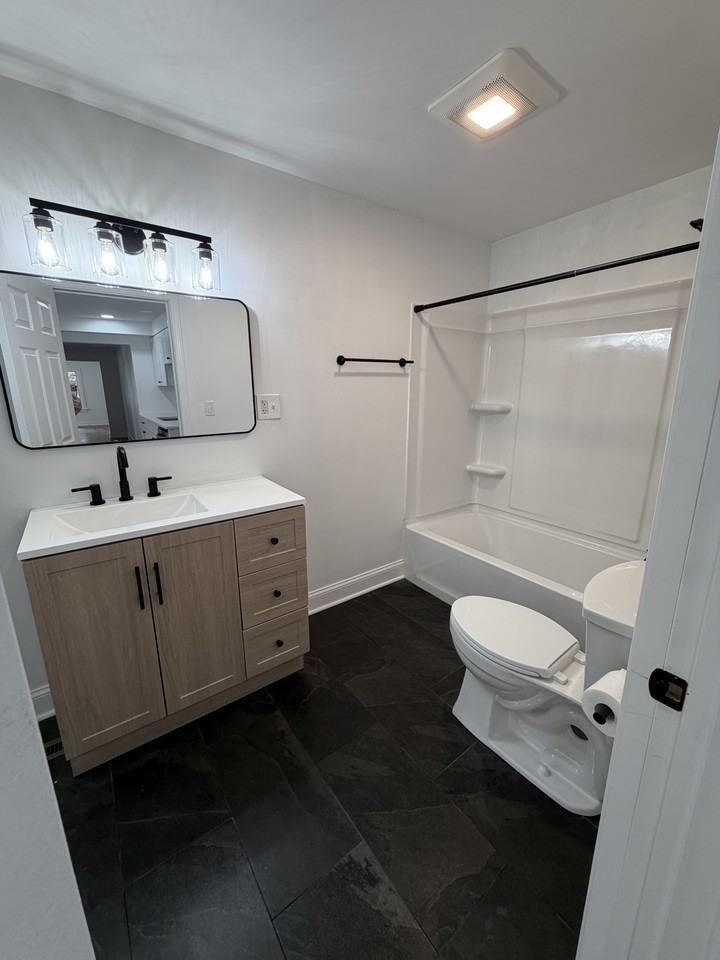74 Vly Rd #1 - Photo 3 of 17