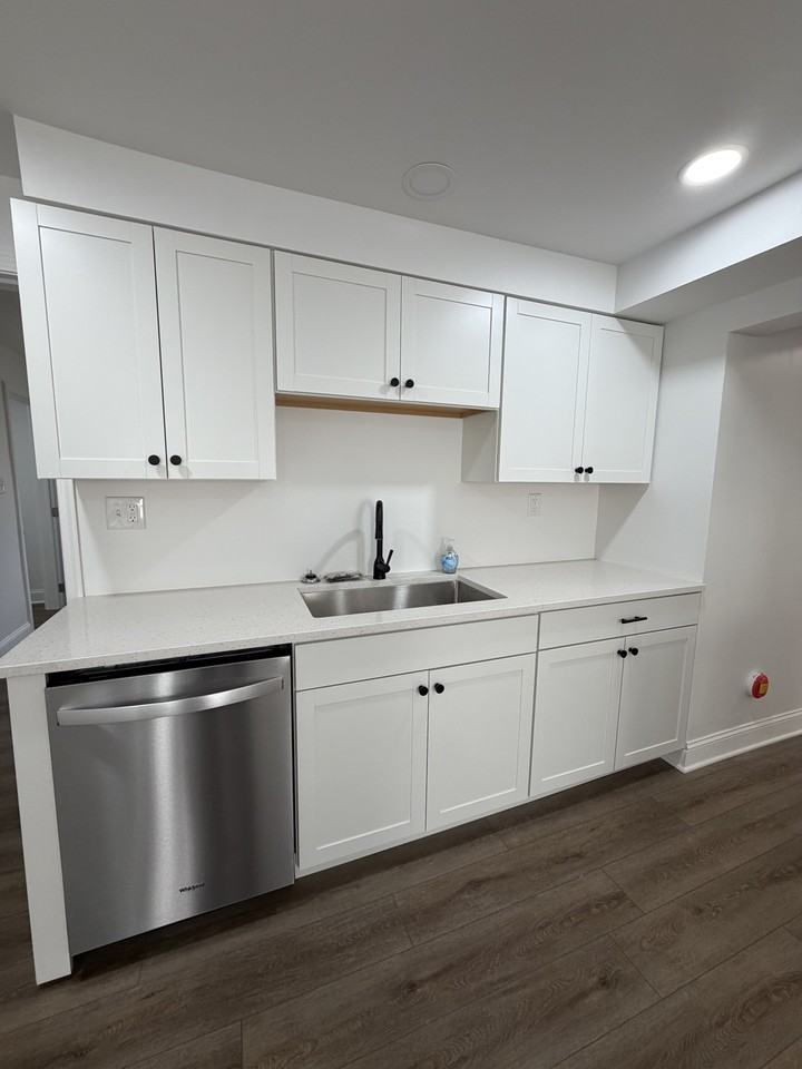 74 Vly Rd #1 - Photo 5 of 17