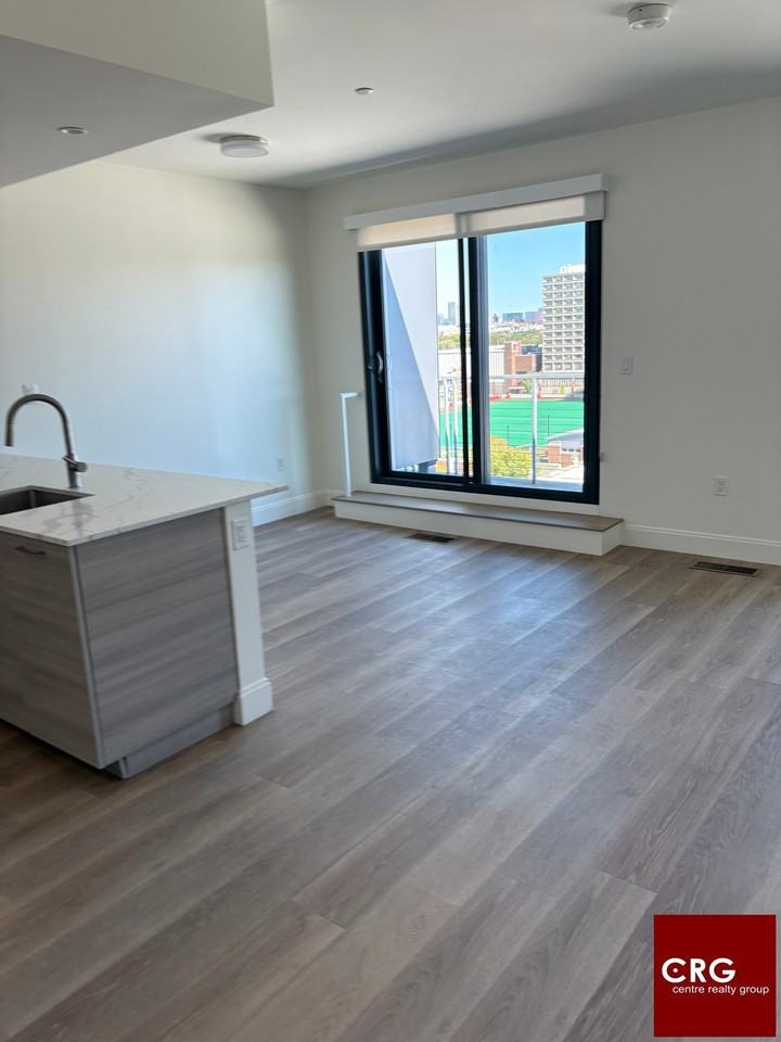 1079 Commonwealth Ave #518 - Photo 3 of 25