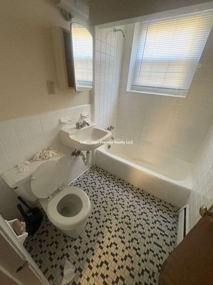 Brattle Dr #3 - Photo 6 of 15