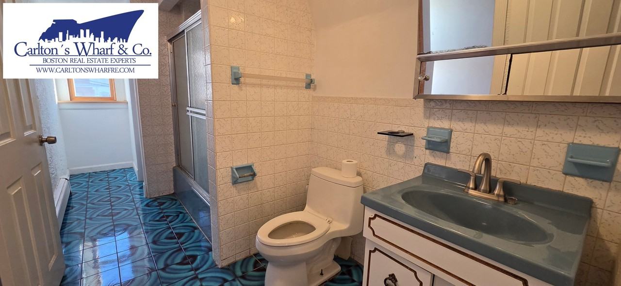 172 Webster St #3 - Photo 5 of 12