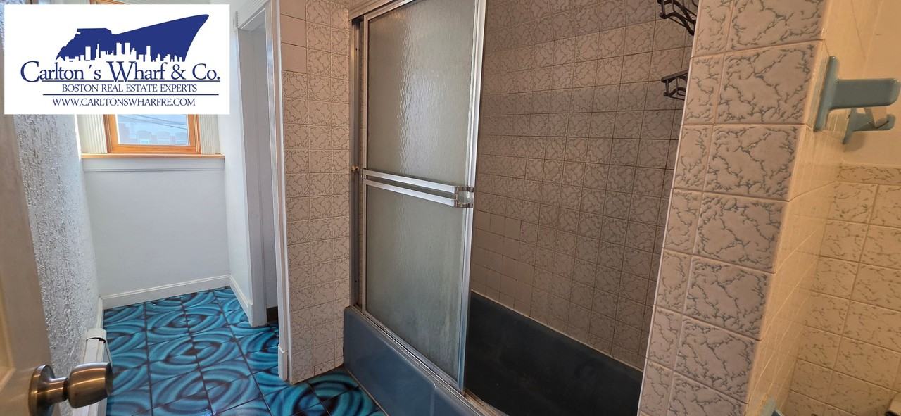172 Webster St #3 - Photo 6 of 12
