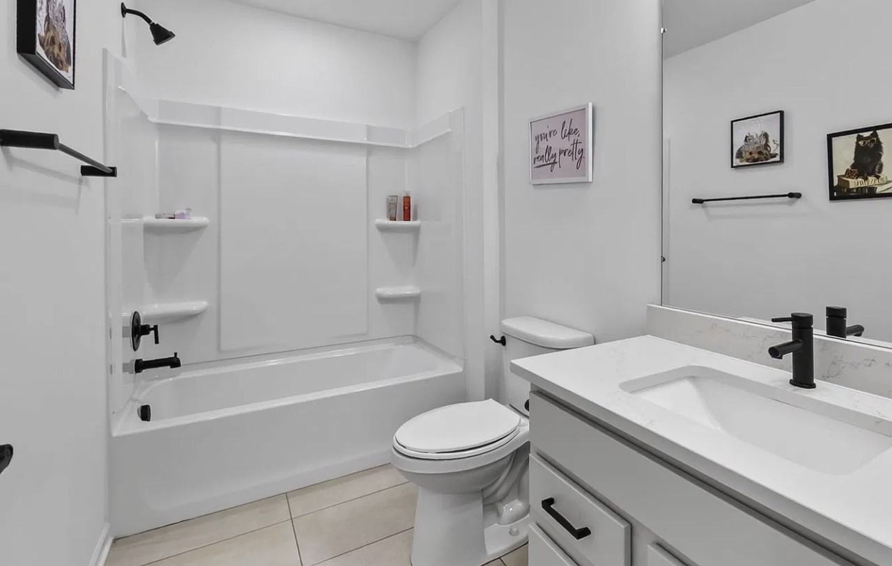 43160 Atwood Ave - Photo 7 of 9