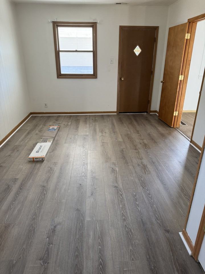 733 5th Ave W #NA - Photo 4 of 12