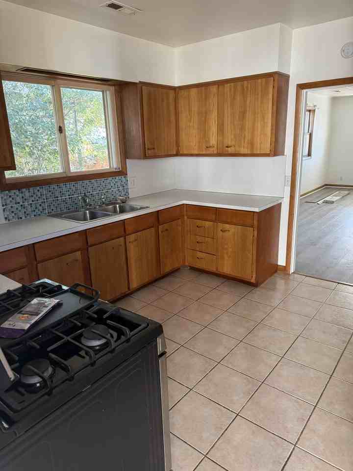 733 5th Ave W #NA - Photo 7 of 12