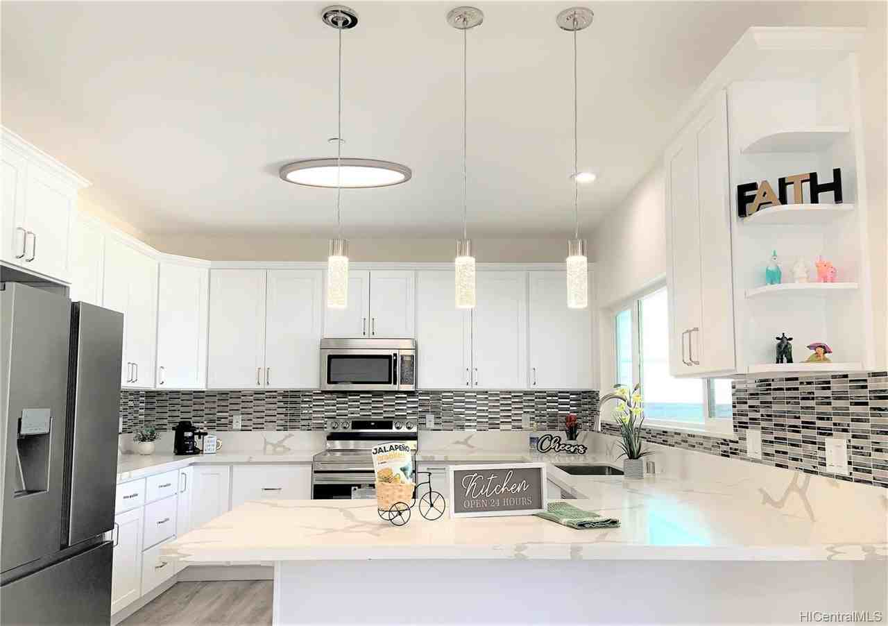 87 218 St. John's Rd. #b 1 #MBR - Photo 2 of 34