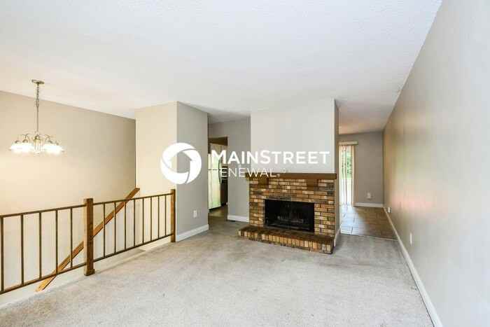 12042 Spanish Blvd - Photo 3 of 15