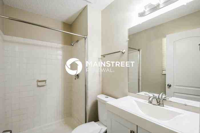 12042 Spanish Blvd - Photo 4 of 15