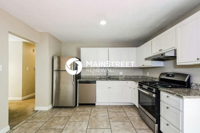 12042 Spanish Blvd - Photo 6 of 15