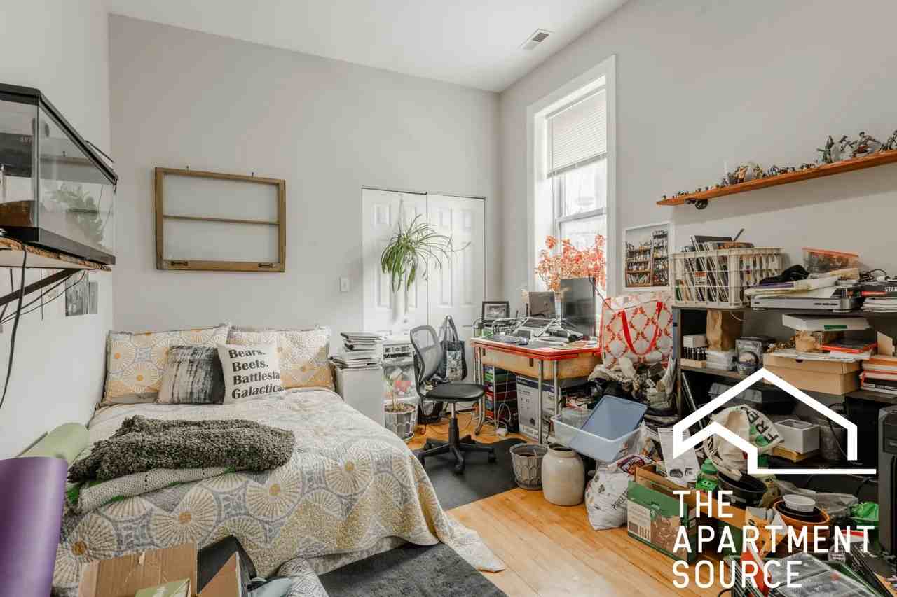 3216 West Augusta Boulevard #2 - Photo 6 of 12