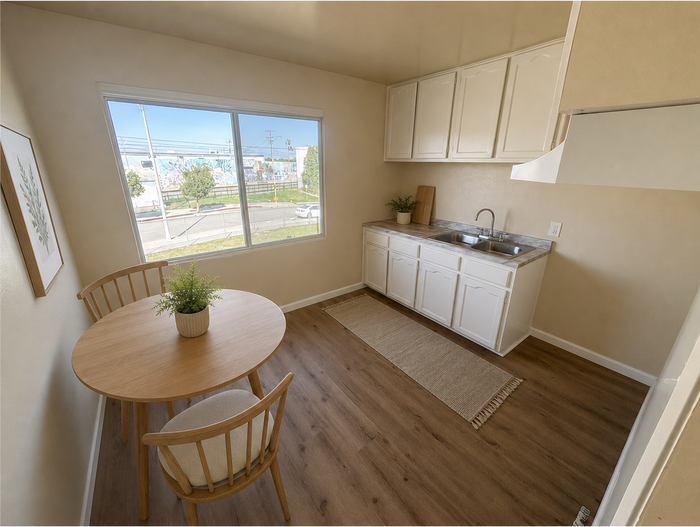 7118 West Blvd #3 - Photo 5 of 12