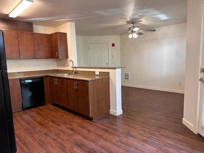 9520 Sw Greenburg Rd #23 - Photo 2 of 20