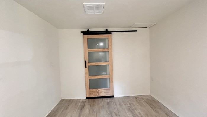 3133 Nw 33rd St - Photo 6 of 21