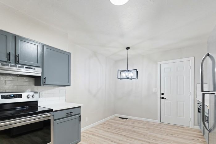 400 Nw 85th St - Photo 3 of 12