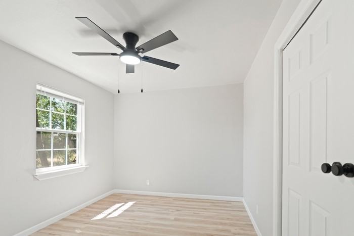 400 Nw 85th St - Photo 7 of 12