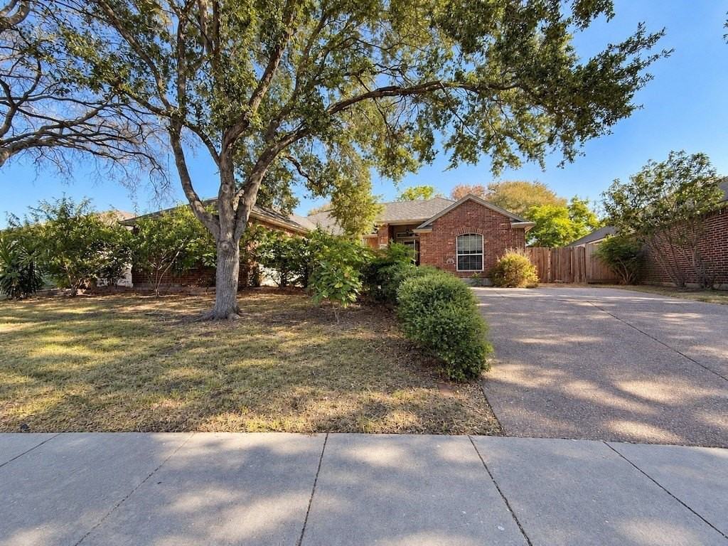 14927 Petronila Creek Ct - Photo 2 of 28