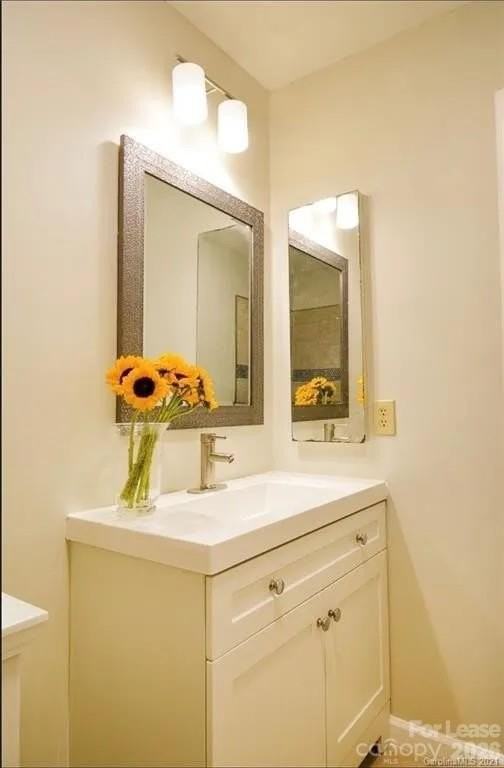 3203 Green Meadow Way - Photo 3 of 3