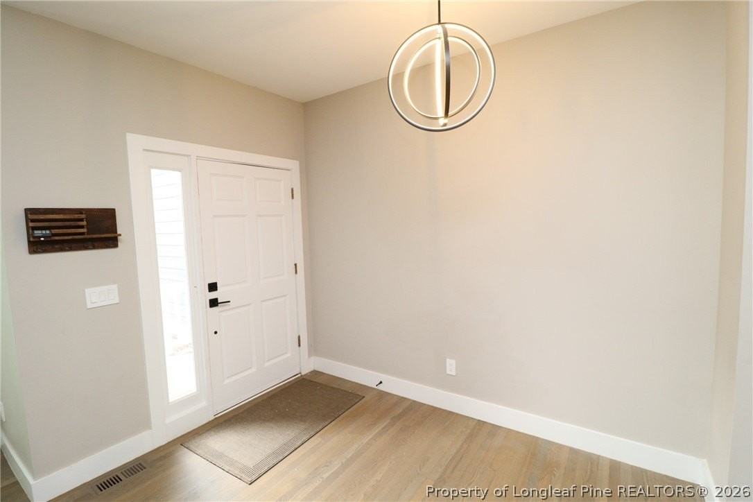 106 Kensbury Cir - Photo 2 of 50