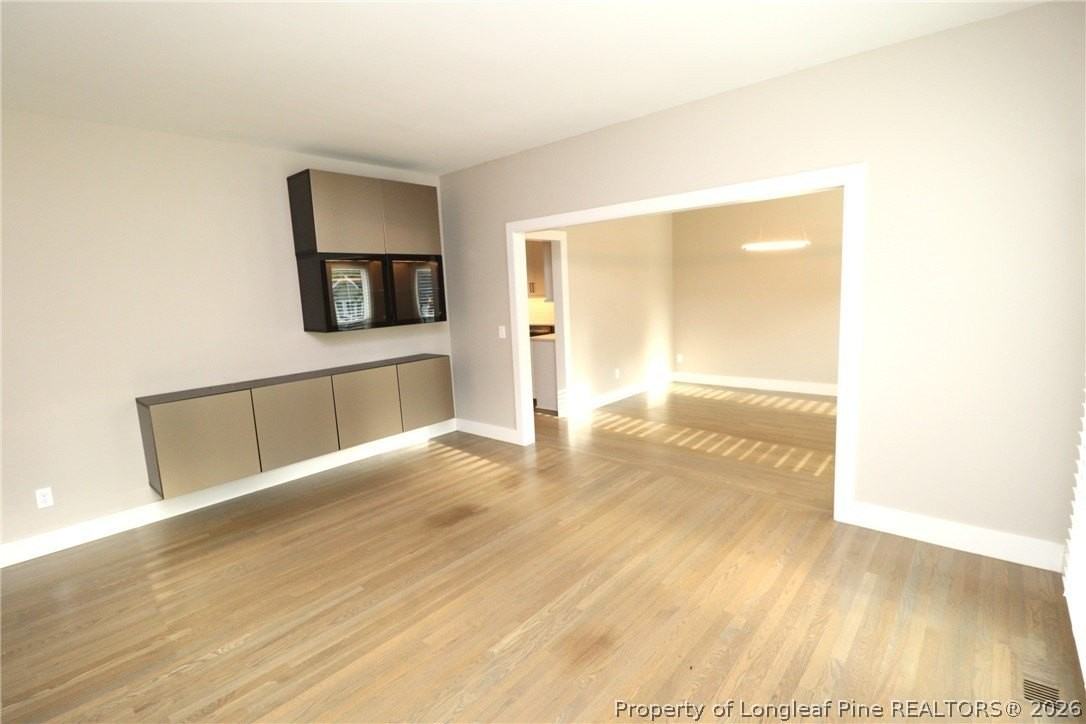 106 Kensbury Cir - Photo 4 of 50