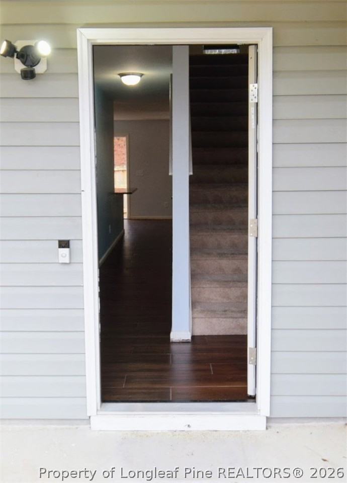 140 Hallow Oak St - Photo 2 of 34