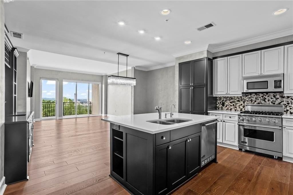 2950 Mount Wilkinson Pkwy Se #605 - Photo 4 of 31