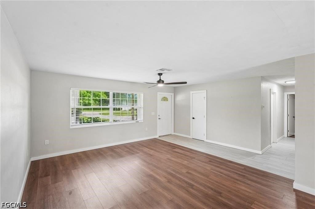 51 Lagoon Dr - Photo 3 of 50