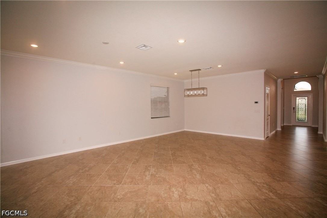 14495 Vindel Cir - Photo 4 of 32