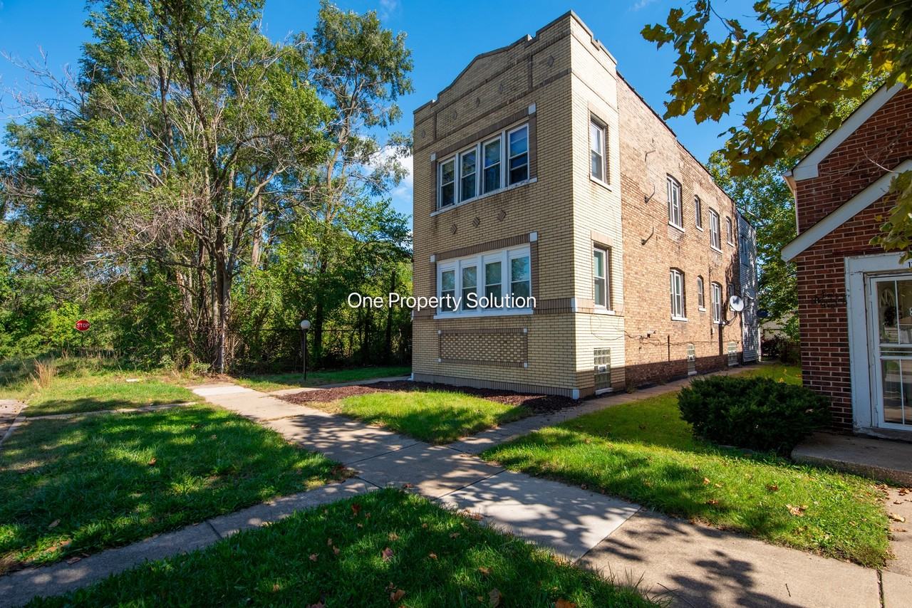 1113 Pennsylvania Street 2N/#3 - Photo 2 of 19