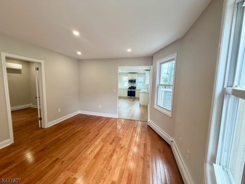 35 Apt2 Claremont Ave - Photo 6 of 13