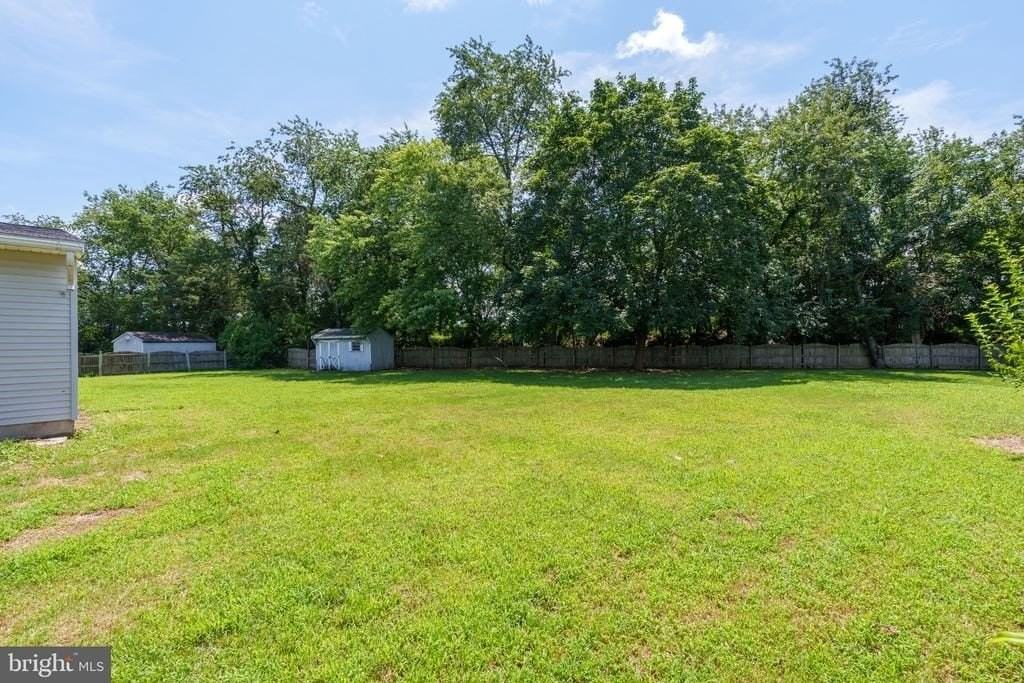 230 Sheffield Dr - Photo 4 of 27