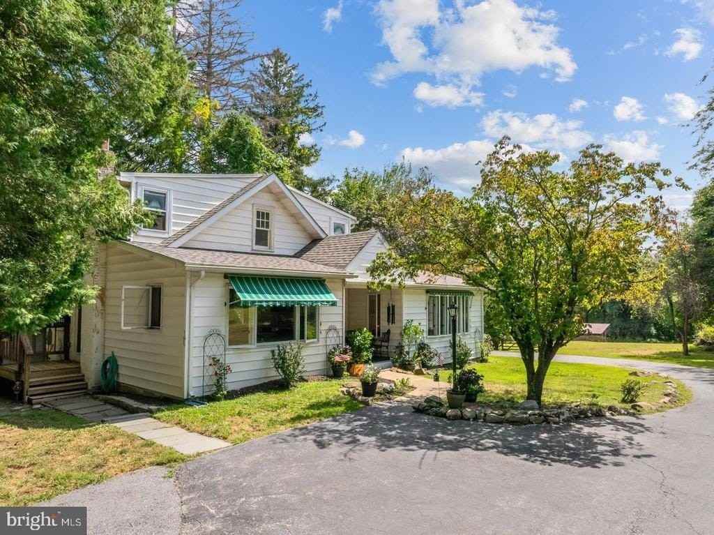 120 Diamond Rock Rd - Photo 2 of 36