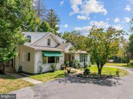 featured image of 120 Diamond Rock Rd
