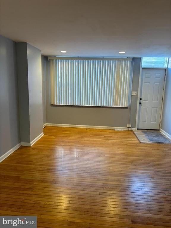 1024 Watkins St - Photo 2 of 12