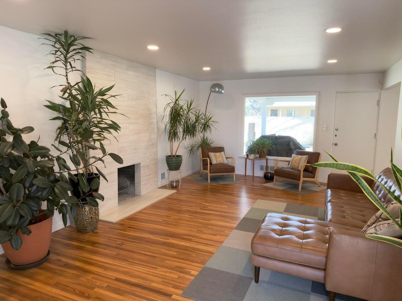 324 Chula Vista Pl Ne - Photo 5 of 40