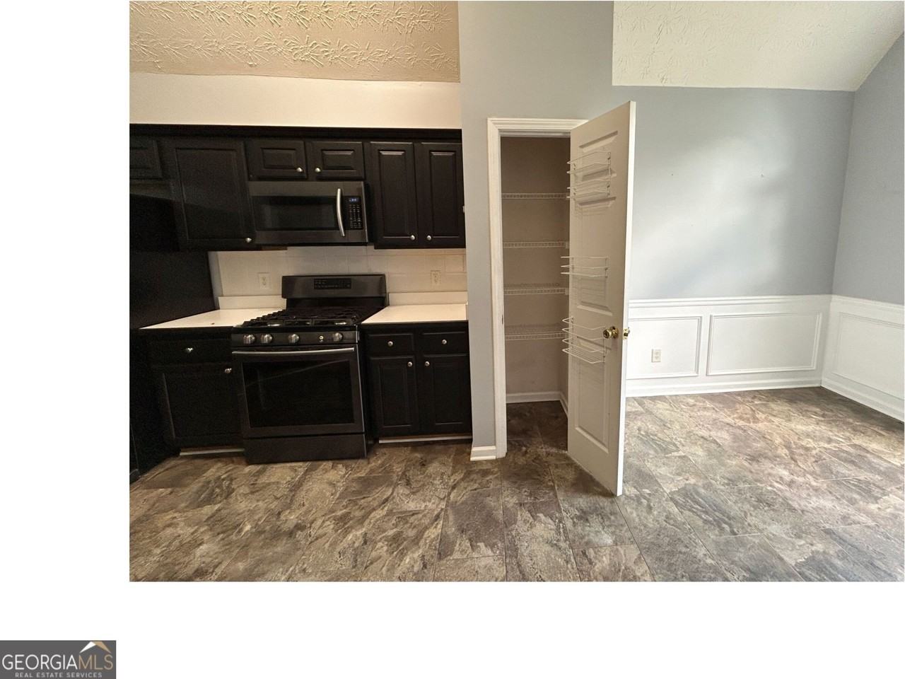 344 River Landing Dr - Photo 7 of 37