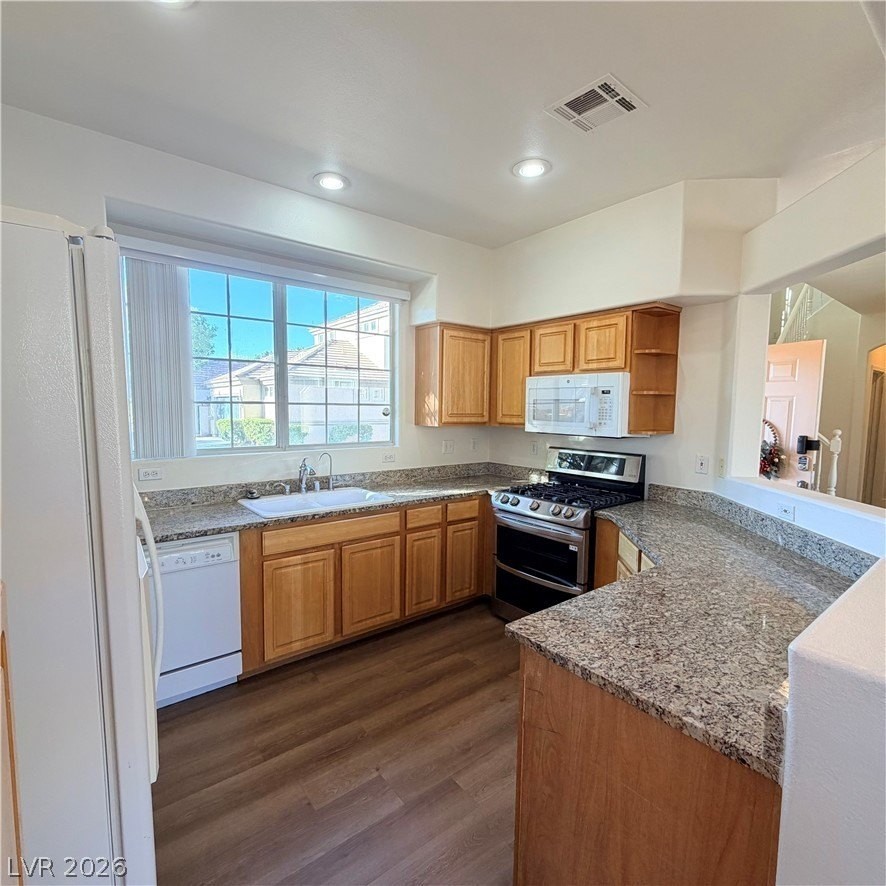 8010 Arcadian Ln - Photo 5 of 22
