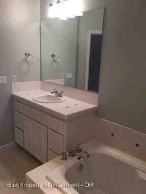 4825 SW Hollyhock Cir - Photo 3 of 17