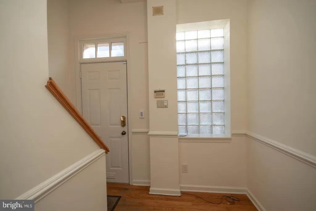 1101 N 3rd St - Photo 3 of 11