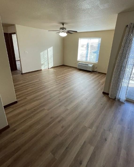 4210 Kateland Street - Photo 5 of 29