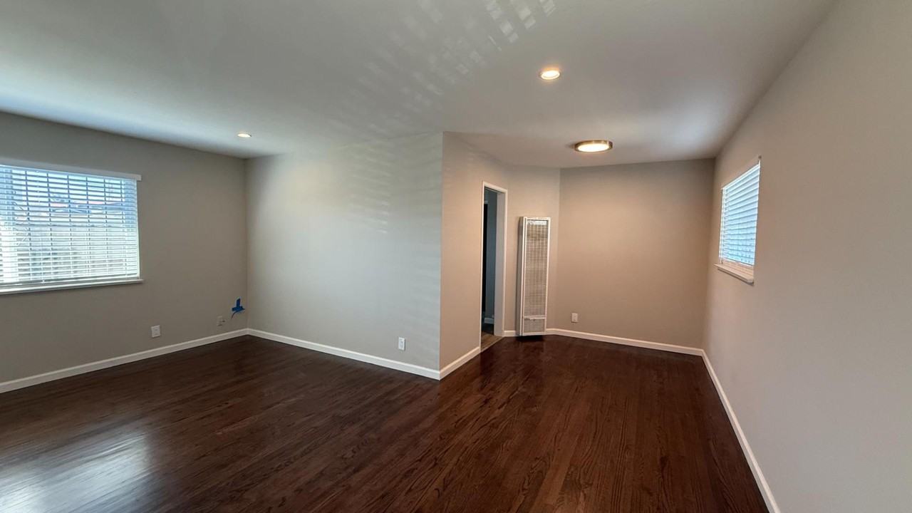 2319 Maricopa Ave - Photo 4 of 20