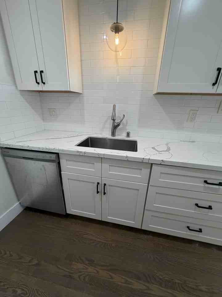 234 27th Ave #201 - Photo 2 of 9