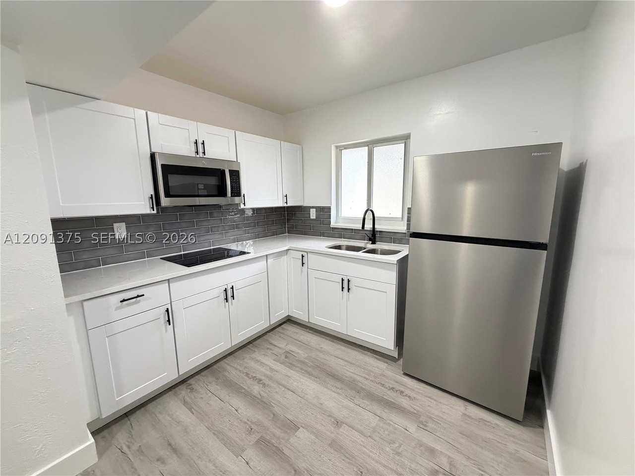 2337 Sw 17th Ave #3 - Photo 2 of 22