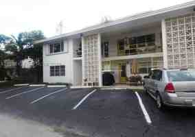 featured image of 3212 Colony Club Rd #4