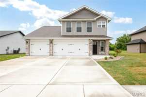 featured image of 3605 Justine Dr