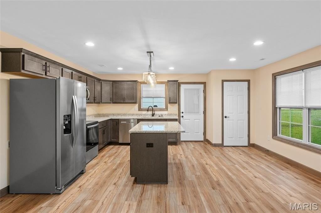 3605 Justine Dr - Photo 7 of 31
