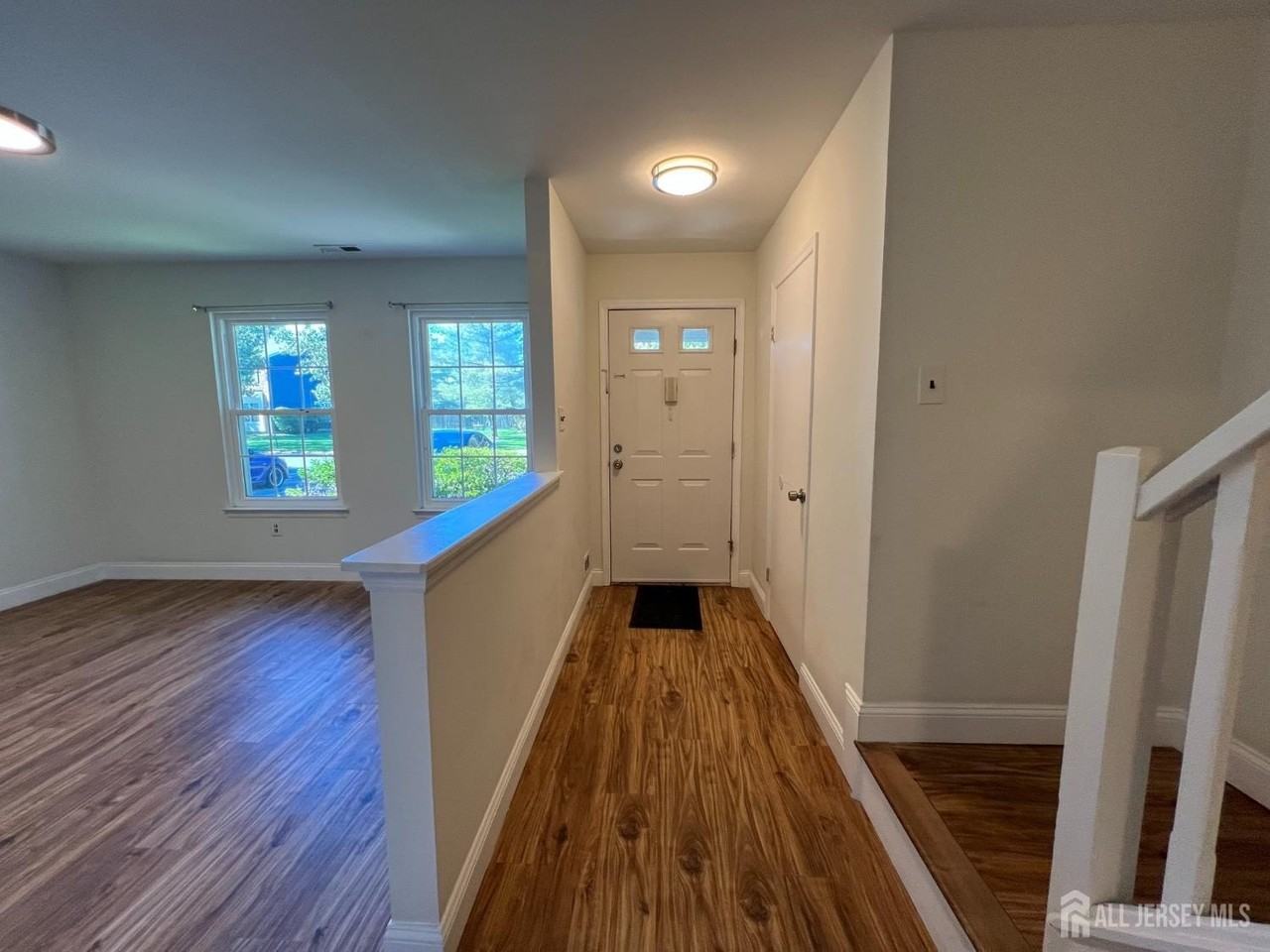 288 Constitution Cir - Photo 7 of 20