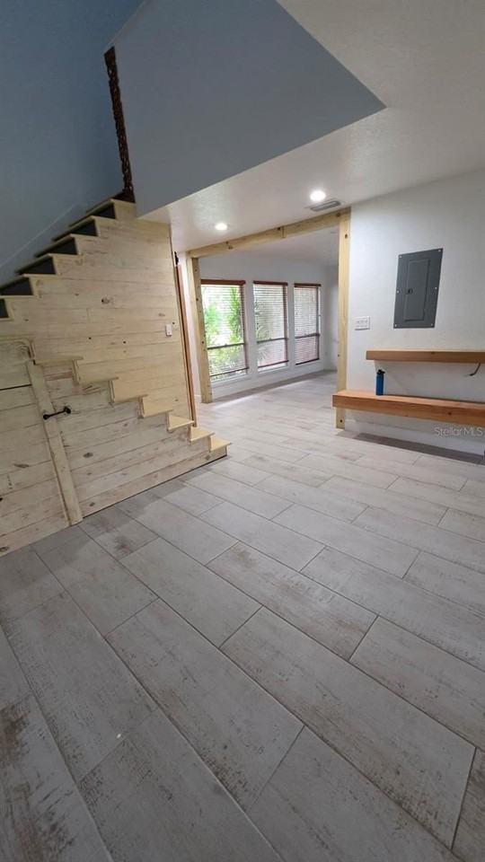 4453 Rayfield Dr - Photo 6 of 20